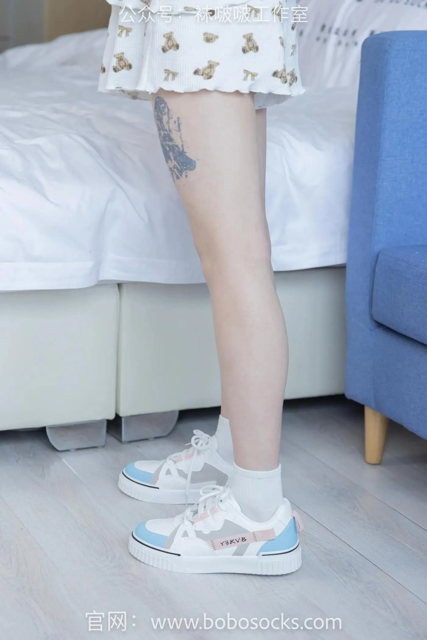 [BoBoSocks袜啵啵]NO.101 苏苏-板鞋、白棉袜、裸足 [140P]插图2